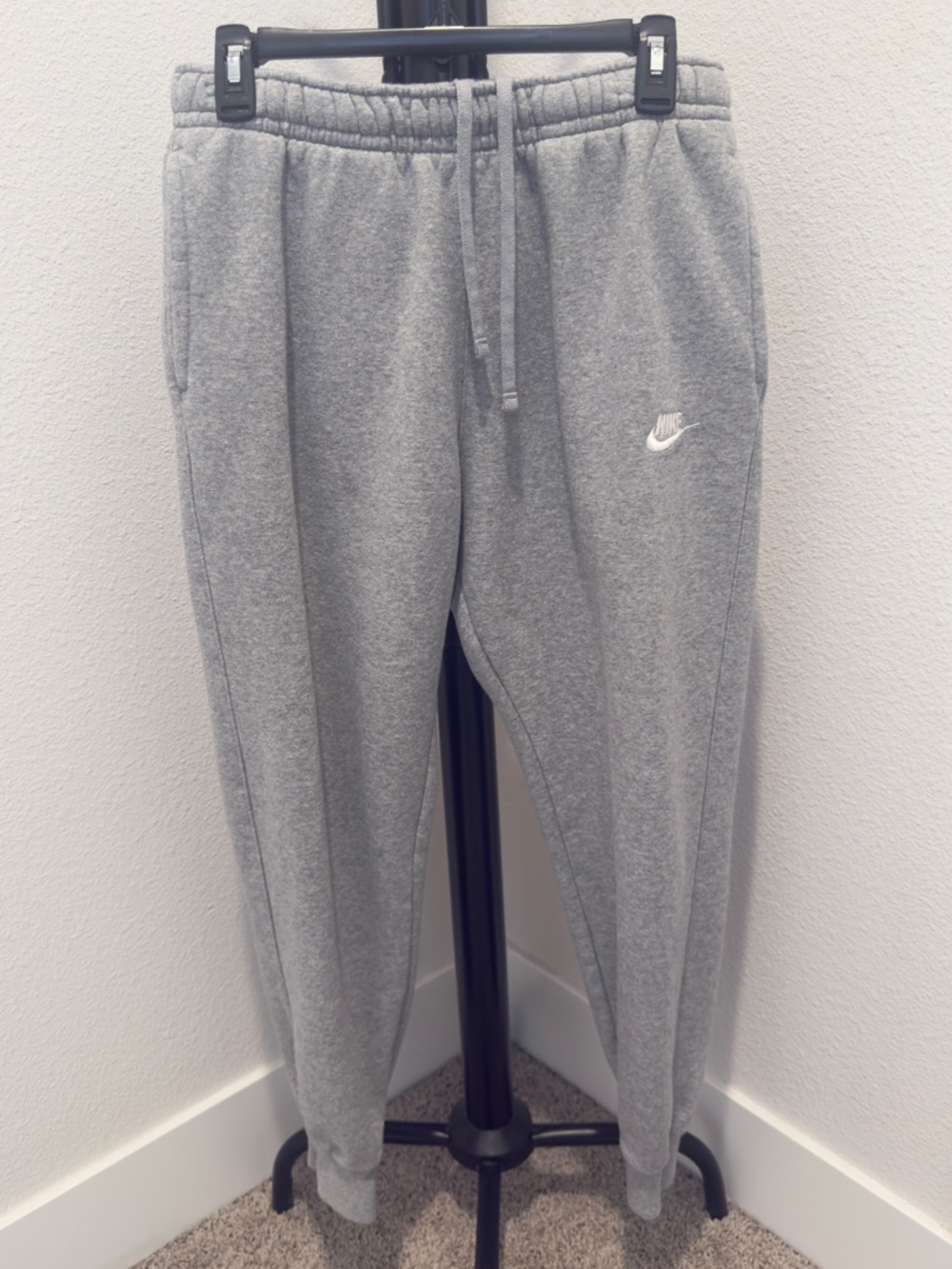 🩶 SOLD - Nike Club Gray Jogger Sweatpants